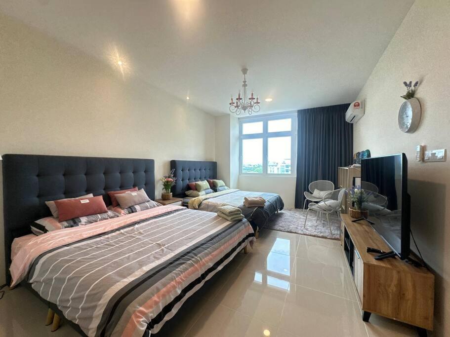 Apartament Holiday Familie - Riverine Kuching Zewnętrze zdjęcie